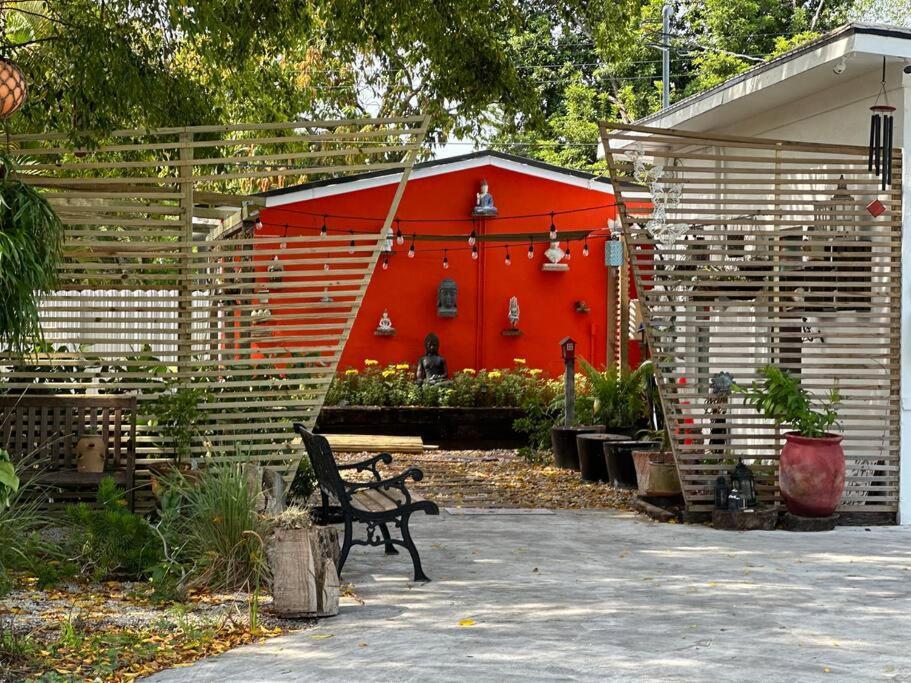 Flora'S Garden Apartment/Studio North Miami Exterior photo