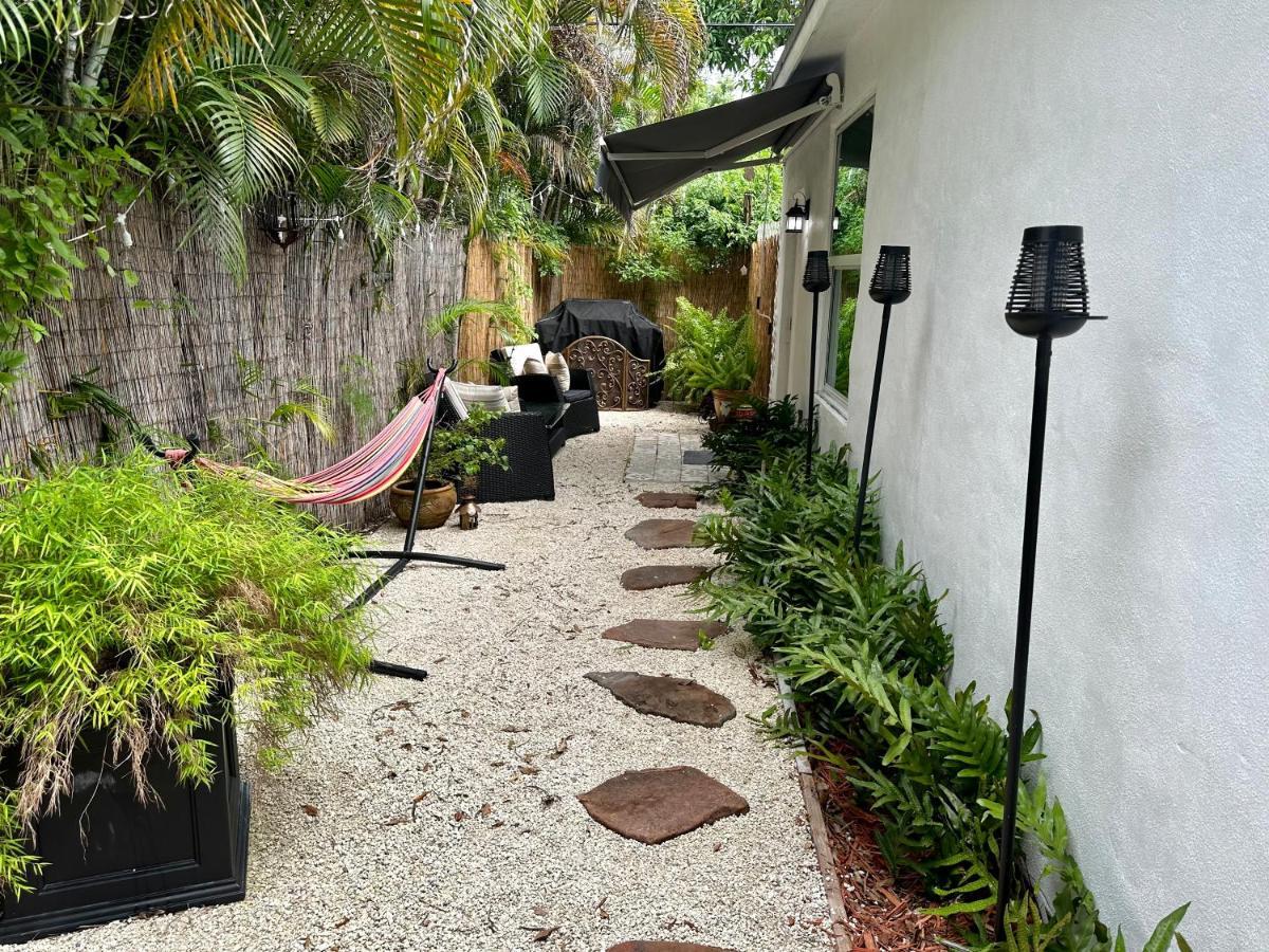 Flora'S Garden Apartment/Studio North Miami Exterior photo
