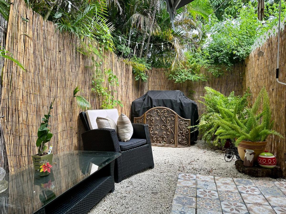Flora'S Garden Apartment/Studio North Miami Exterior photo